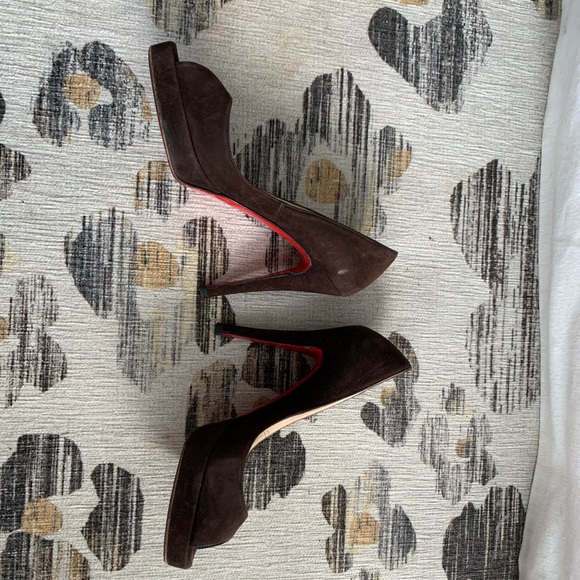 Christian Louboutin Shoes - Christian Louboutin 38 Altadama 140mm stiletto